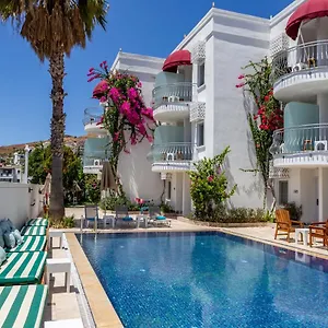 La Brezza & Otel Akyarlar